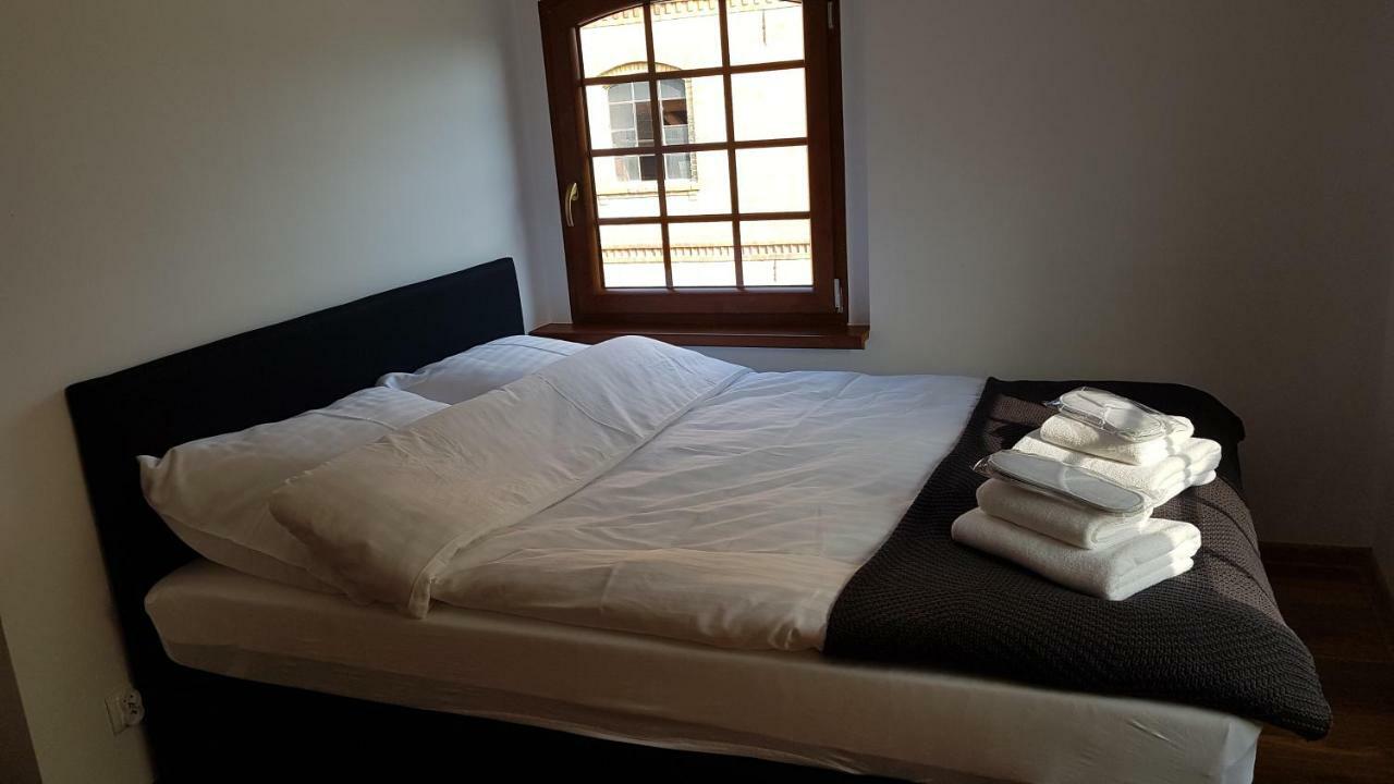 Miodosytnia Hotel Chwarszczany Luaran gambar